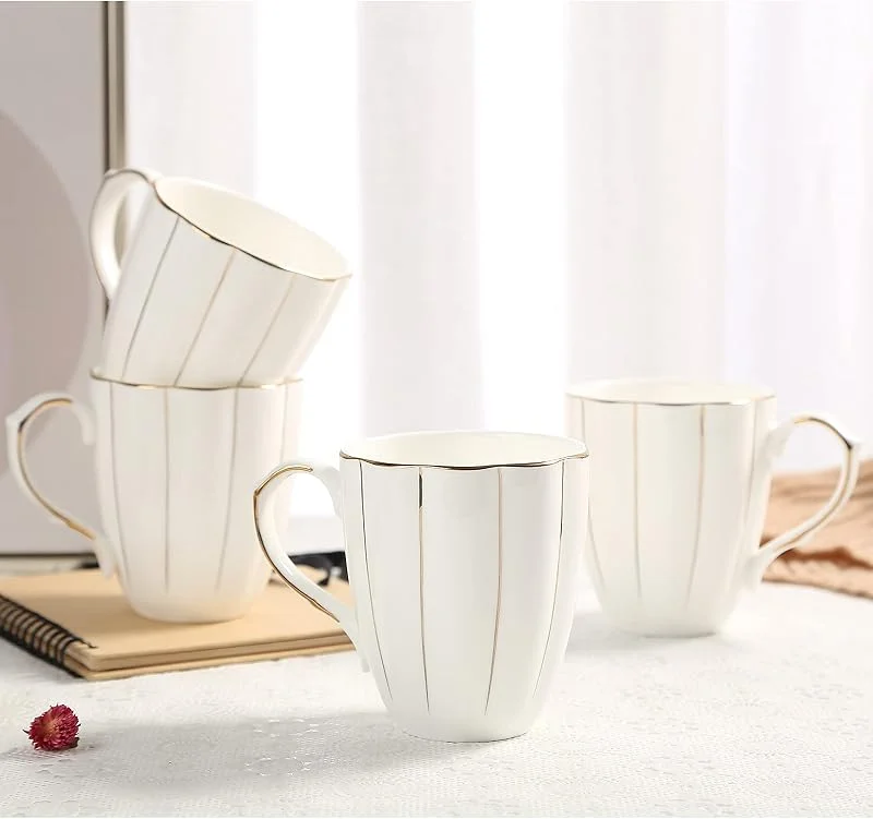 Visita la tienda de DUJUST DUJUST Juego de 4 tazas de café (13, 5 oz), diseño británico de lujo con adornos dorados hechos a mano, juego de tazas de porcelana blanca y dorada de primera clase para café, té y leche — Adviento y mesa