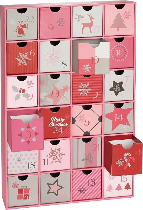 Visita la tienda de BRUBAKER BRUBAKER Calendario de Adviento para Rellenar para Mujeres y Niñas - Magia Navideña Rosa Pink - Cuenta Atrás Navideña Bricolaje con 24 Puertas para Cupones, Dulces y otras Sorpresas - 39 cm — Adviento y mesa