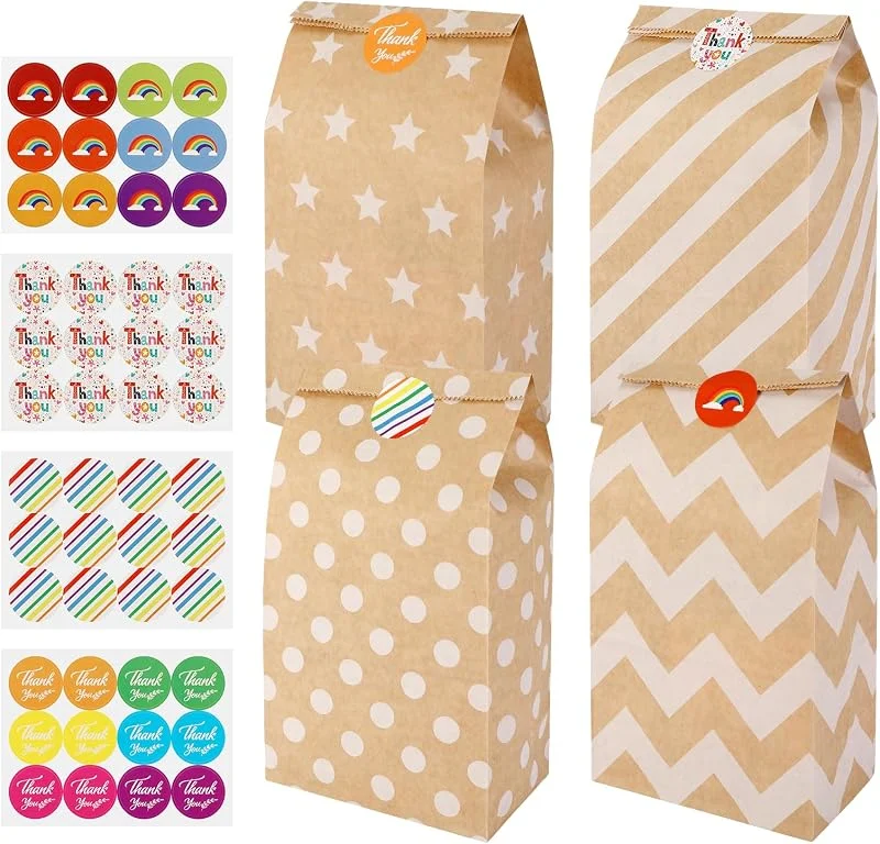 DenFatory 20 bolsas de regalo de papel kraft con 48 pegatinas para cumpleaños infantiles, Navidad y regalos de fiesta, bolsas papel regalo, bolsa de chuches para cumpleaños — Envoltorio regalo