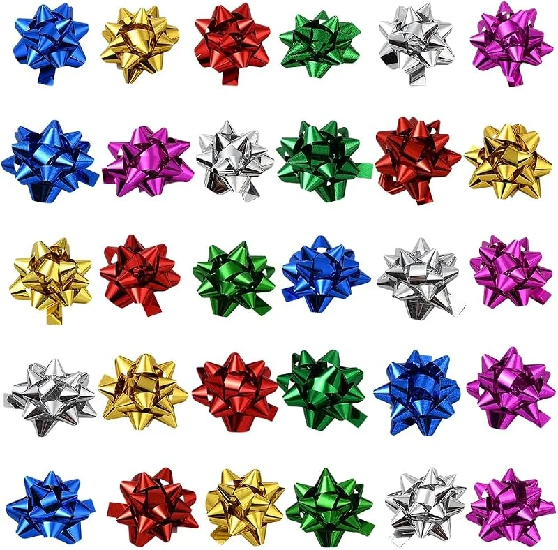 CABODYALS 60 Unidad 6 Colores Surtidos Lazo Pequeño Metálico para Envolver Regalos Autoadhesivo con Forma de Estrella Y Flor de Plástico Pet Ideal para Navidad Cumpleaños Regalos Pascua Y Oca — Envoltorio regalo