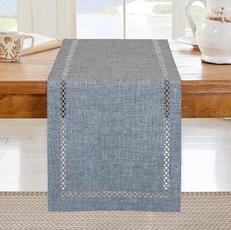 BAZIOE Camino de mesa moderno gris con aspecto de lino, resistente al agua, diseño calado, de, ideal para decoración de fiestas, mesa de comedor, restaurante, fiesta de Navidad. — Hogar y cocina