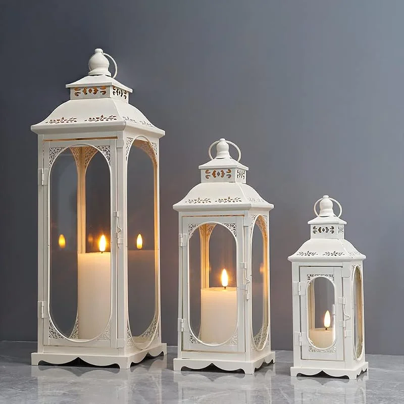 TRIROCKS Set de 3 Faroles Vintage 26, 35, 50 cm Altos, Soportes Decorativos de Vela con Vidrio Templado para Sala, Jardín, Patio y Eventos (Blanco Crema) — Cena a la luz de velas