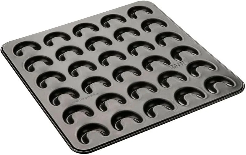 Visita la tienda de Zenker Zenker 30 - Bandeja para horno con revestimiento antiadherente de teflón para facilitar el horneado, de alta calidad, para kipferl casero (color negro) — Hogar y cocina