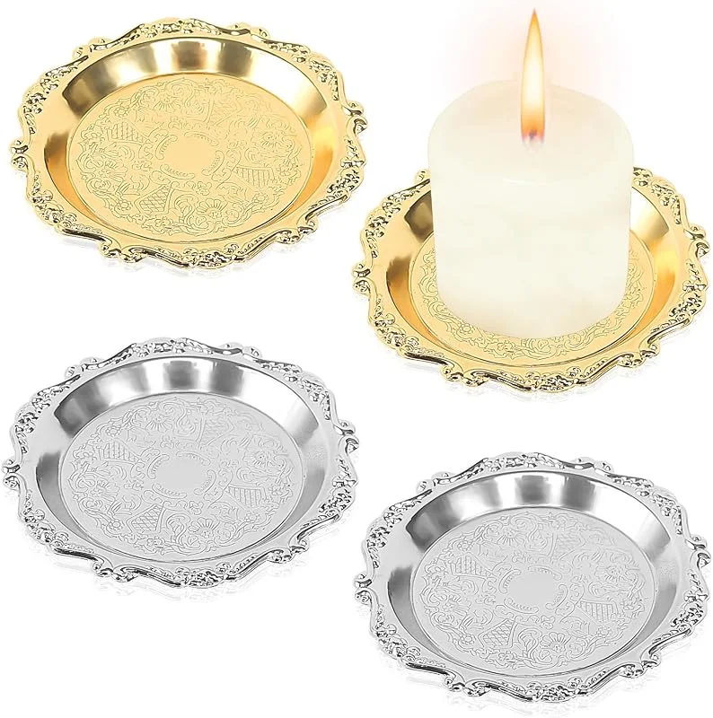 DELAESI 4 platos para velas, portavelas, velas de metal, posavasos universales para joyas, candelabros redondos y decoración del hogar (10 cm) — Cena a la luz de velas