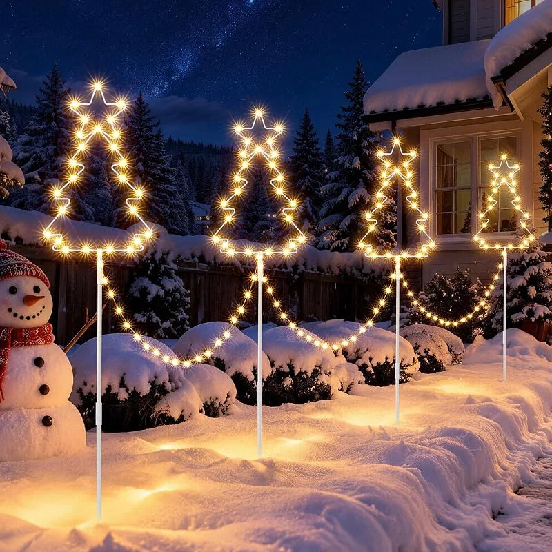 Visita la tienda de Quntis Quntis 4 Árboles de Navidad con Estacas 160 LED Luces Navidad Exterior IP65 — Decoracion Navidad